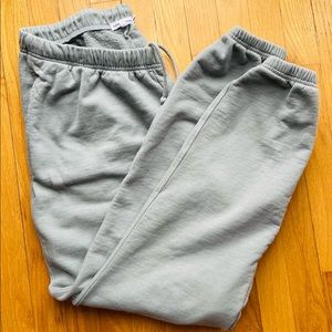 {Good American} Cozy Boyfriend Sweatpants. Light Sage. Size 4